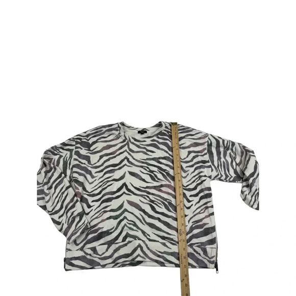 Rails Marlo Ivory Gradient Tiger Striped Sweatshirt - Picture 12 of 12